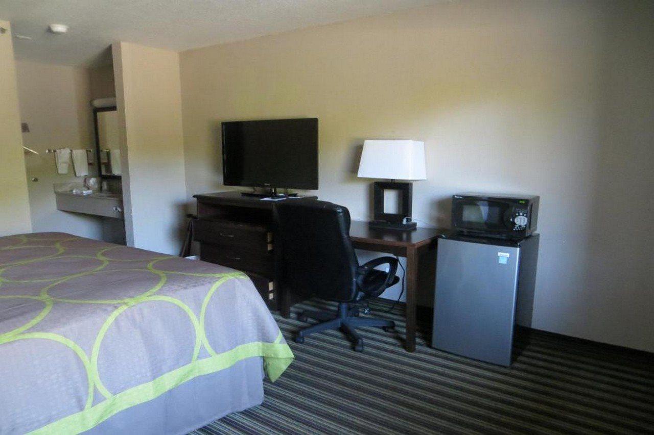 Super 8 By Wyndham Fort Myers Exterior foto